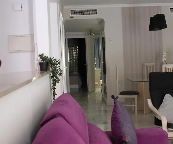 Capitan 1 Apartment *