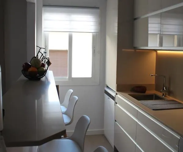 Capitan 1 Apartment *